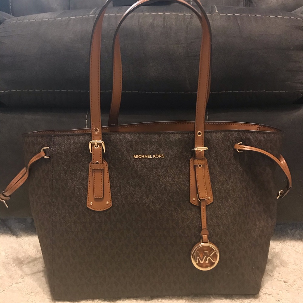 Michael Kors Tote